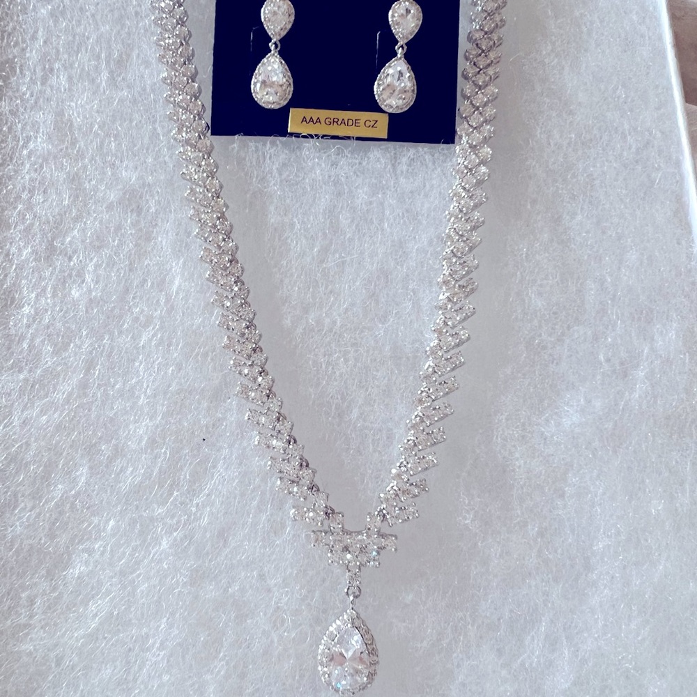 CZ Magic Diamond Necklace & earrings - Wedding